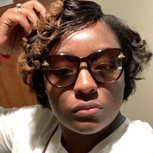 Meet your Posher, Shanna